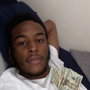 Meet your Posher, Marc